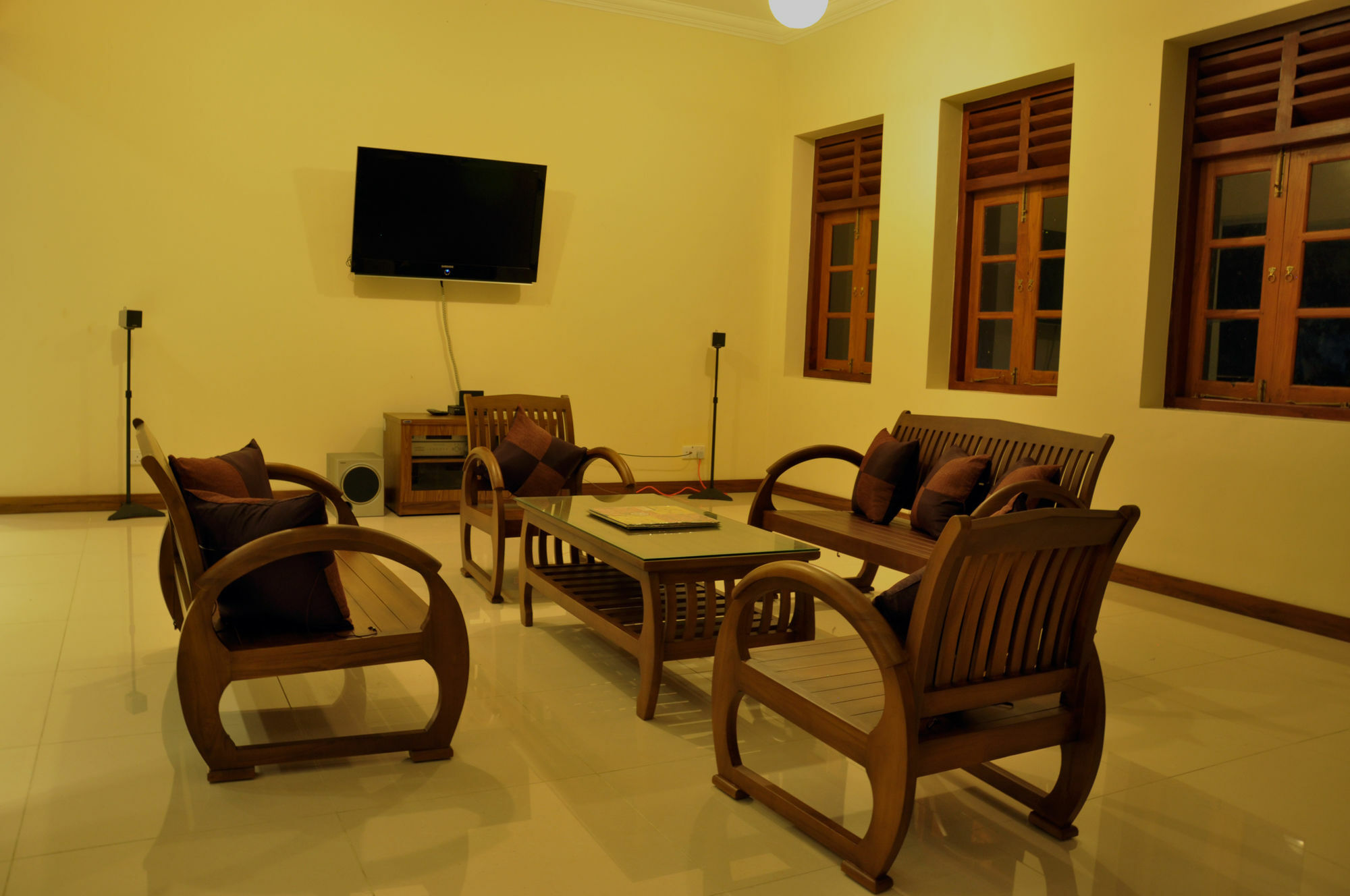 Serene Villa Ratnapura Exteriér fotografie