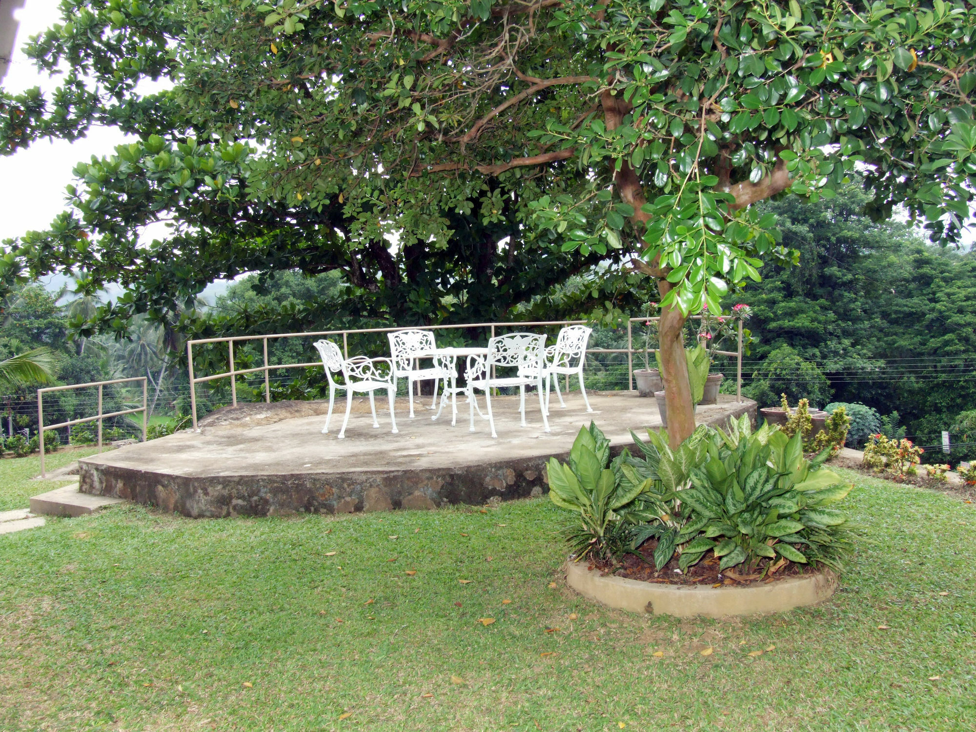 Serene Villa Ratnapura Exteriér fotografie